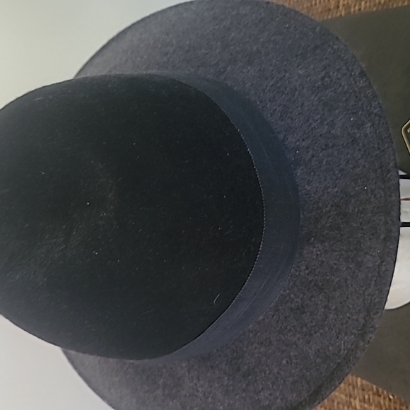 John Callanan Hat - Picture 3 of 5